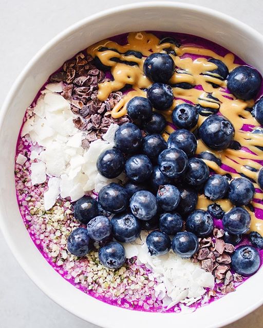 Pitaya Bowl With Blueberries, Coconut, Peanut Butter And Cacao Nibs by ...