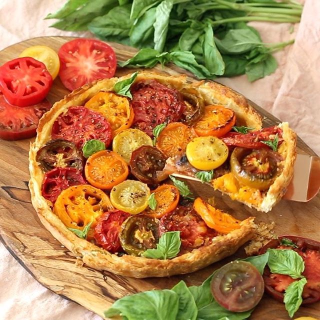 Heirloom Tomato, Caramelized Onion And Goat Cheese Tart Recipe | The ...