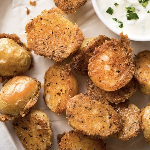 Crispy Parmesan Crusted Roasted Potatoes Recipe By Nagi Dozer Recipetin Eats The Feedfeed