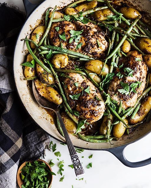 One Pan Honey Mustard Chicken With Potatoes And Green Beans Recipe