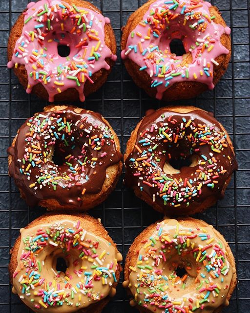 Chocolate Coffee And Berry Glazed Baked Doughnuts Recipe By Lin The Feedfeed