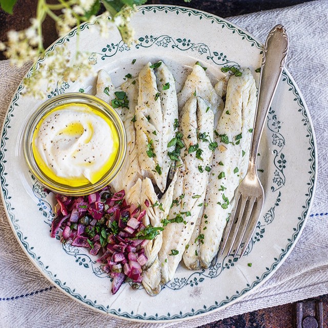 Panseared Sea Bass With Yogurt Tahini Sauce And Courgette Apple Slaw