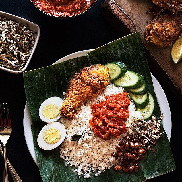 Nasi Lemak With Fried Anchovies, Peanuts & Cucumbers by curiousnut