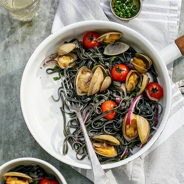 Squid Ink Spaghetti with Buttered Crab and Gremolata Breadcrumbs -  Confessions of a Chocoholic