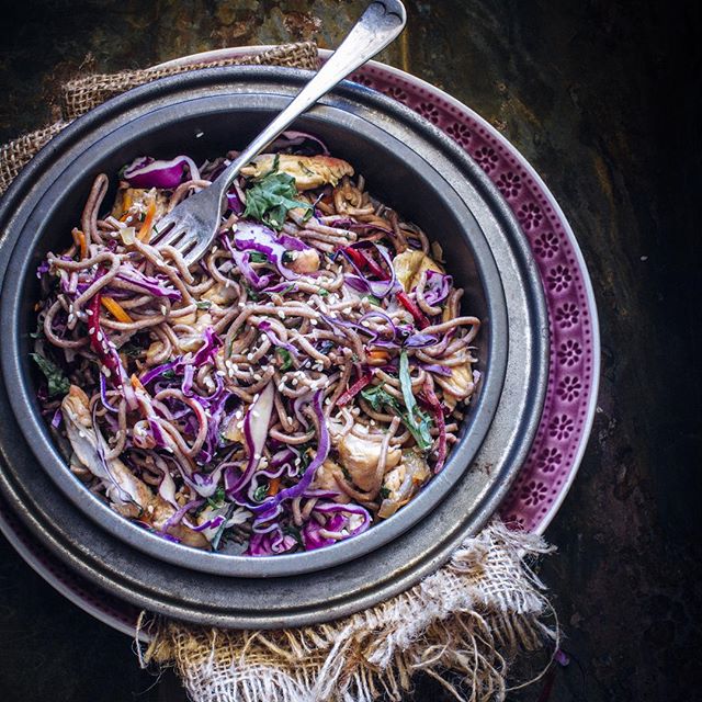 Five Spice Chicken And Red Cabbage Noodles by sugaretal Quick & Easy