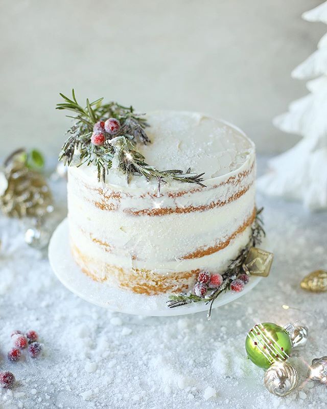 Vanilla Cake With Cream Cheese Frosting By Howsweeteats Quick Easy Recipe The Feedfeed