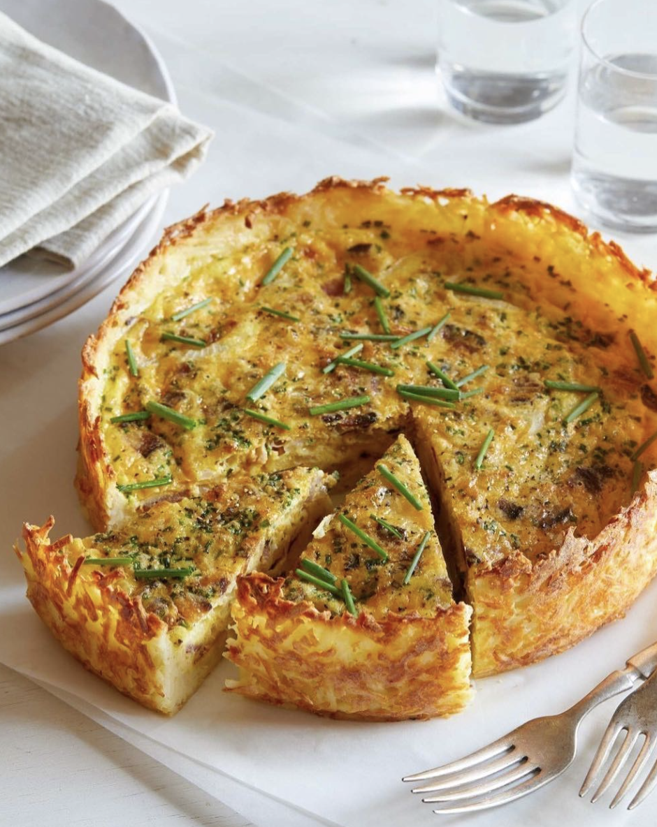 Bacon Onion And Chive Quiche With A Hash Brown Crust Recipe The Feedfeed