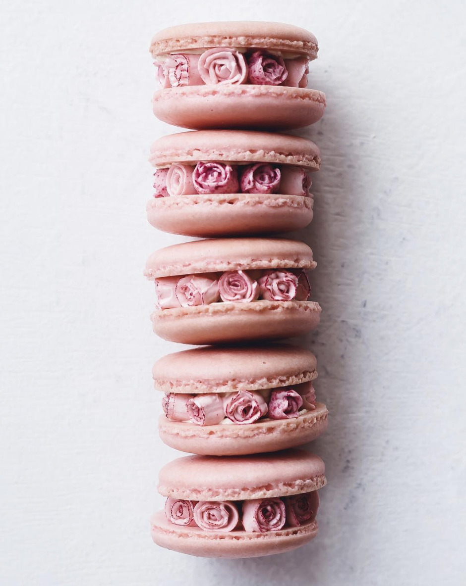 Pink Rose French Macarons By Bakingbutterlylove Quick Easy Recipe The Feedfeed