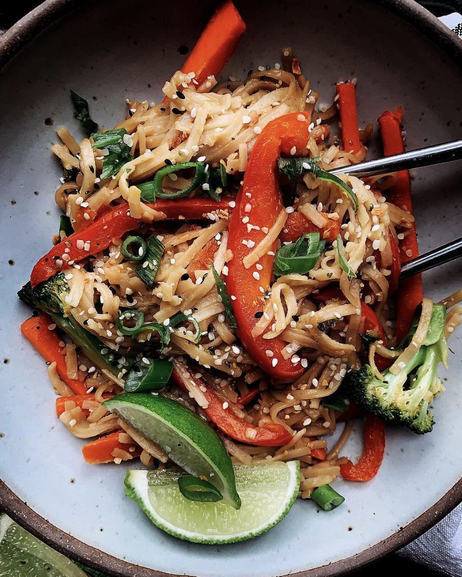 Vegetable Pad Thai with Peanut Sauce by itstaylermarie | Quick & Easy ...