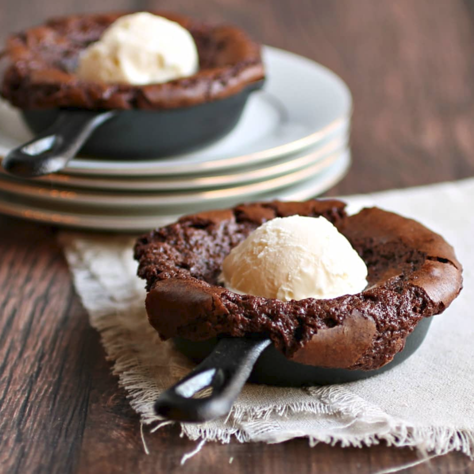 Mini Brownie Sundae Skillets Recipe The Feedfeed 