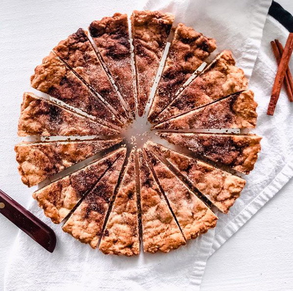 Snickerdoodle Cookie Cake Recipe By Karen Cuneo The Feedfeed