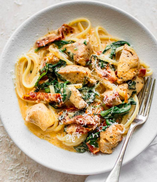 Basil Sun Dried Tomato Chicken Pasta Recipe By Natasha Bull The Feedfeed