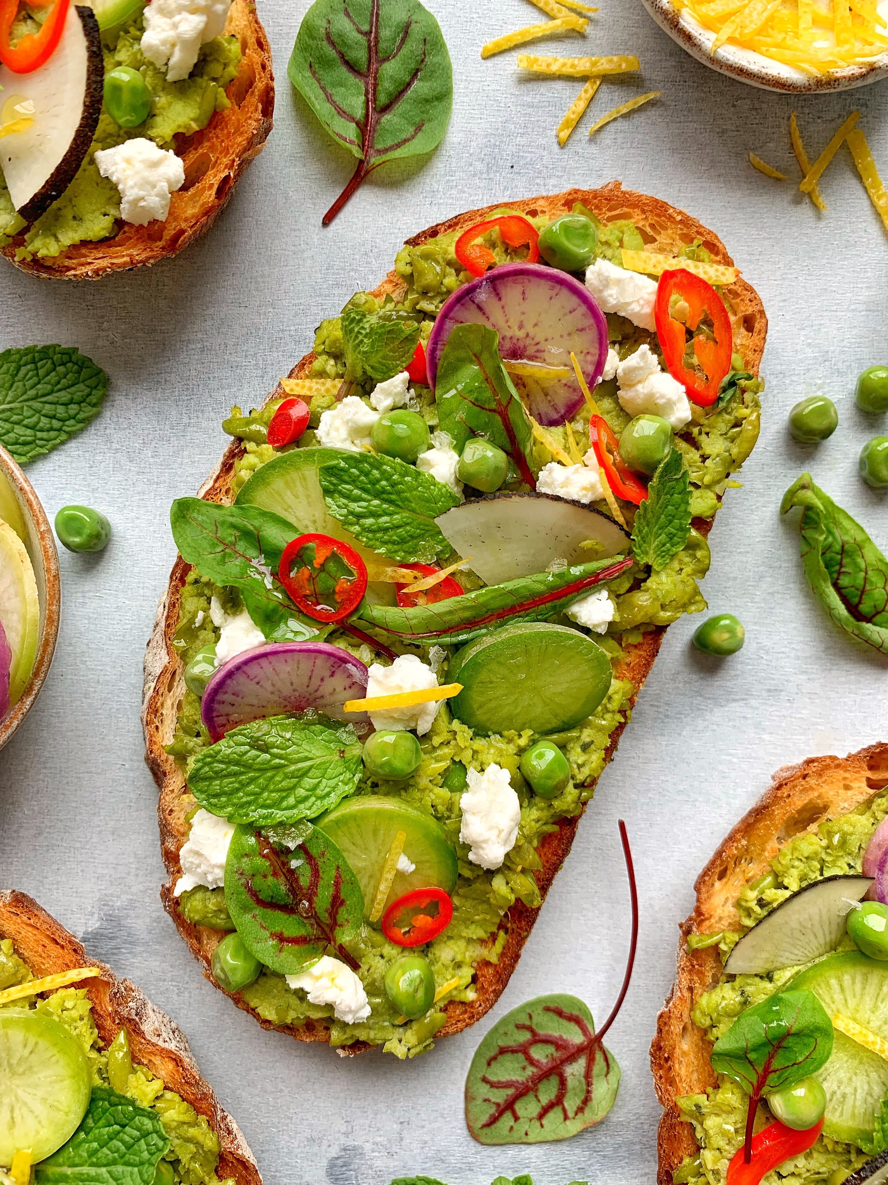 Smashed Pea Toast with Pickled Chilies by thefeedfeed | Quick & Easy ...