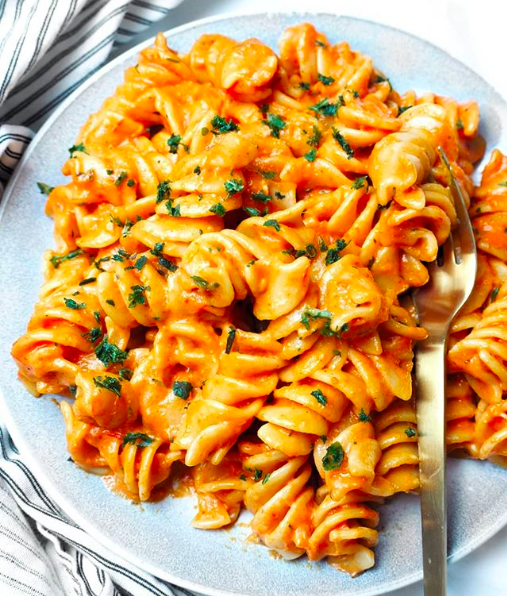 Fusilli with Roasted Red Pepper Sauce by beferox | Quick &amp; Easy Recipe ...