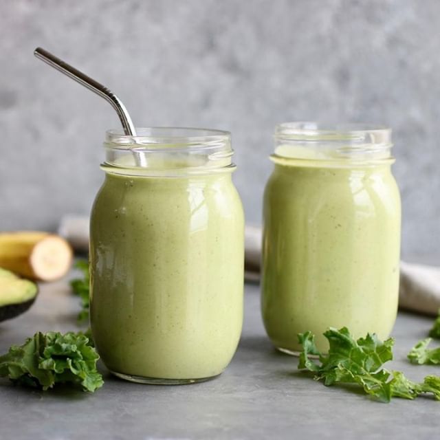 Five Ingredient Green Smoothie by therealfoodrds | Quick & Easy Recipe ...