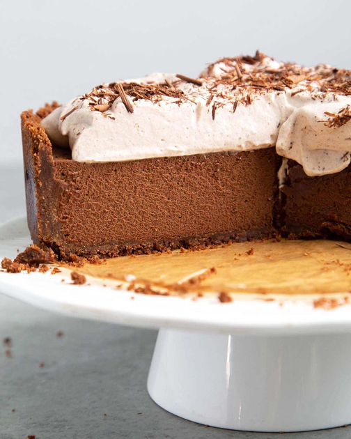 Chocolate pie with graham cracker deals crust