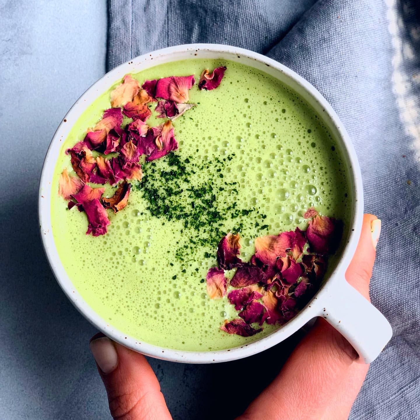 Matcha latte by copinaco | Quick & Easy Recipe | The Feedfeed