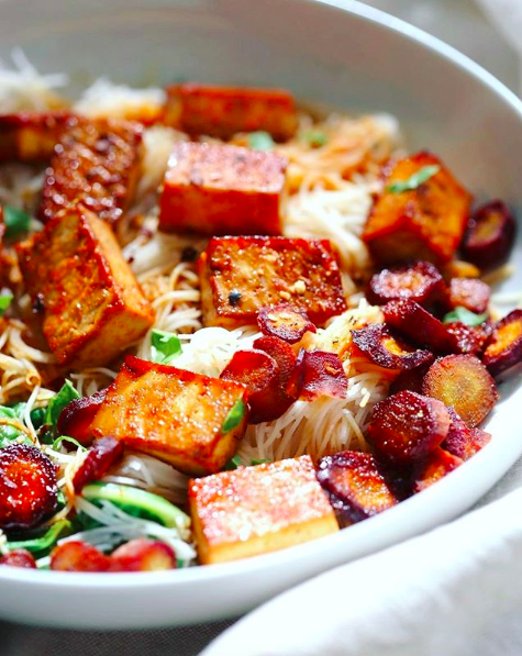 Sesame Garlic Tofu Noodle Bowls by veganricha | Quick & Easy Recipe ...