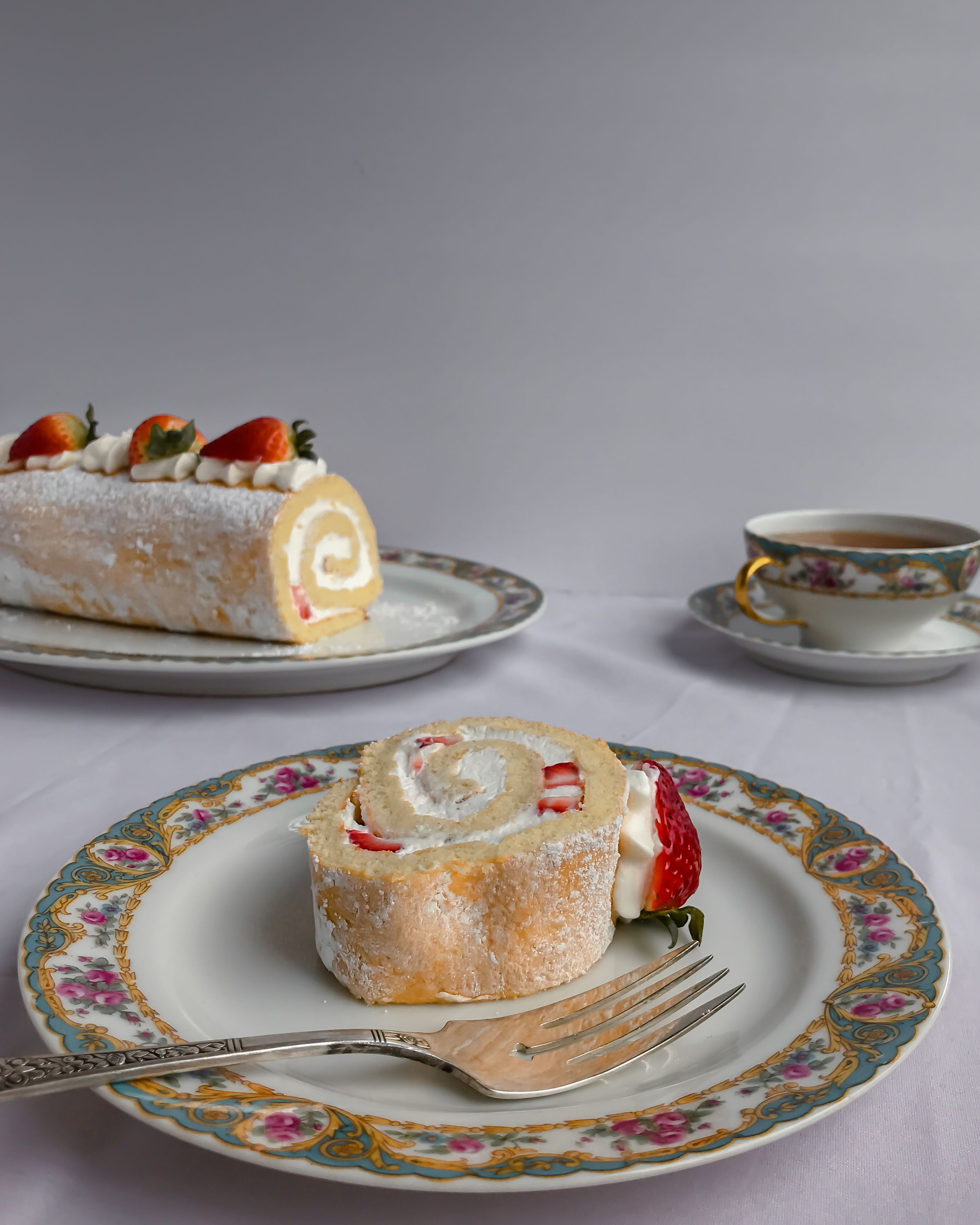 Wedding cake roll | Honestweddingadvice.com
