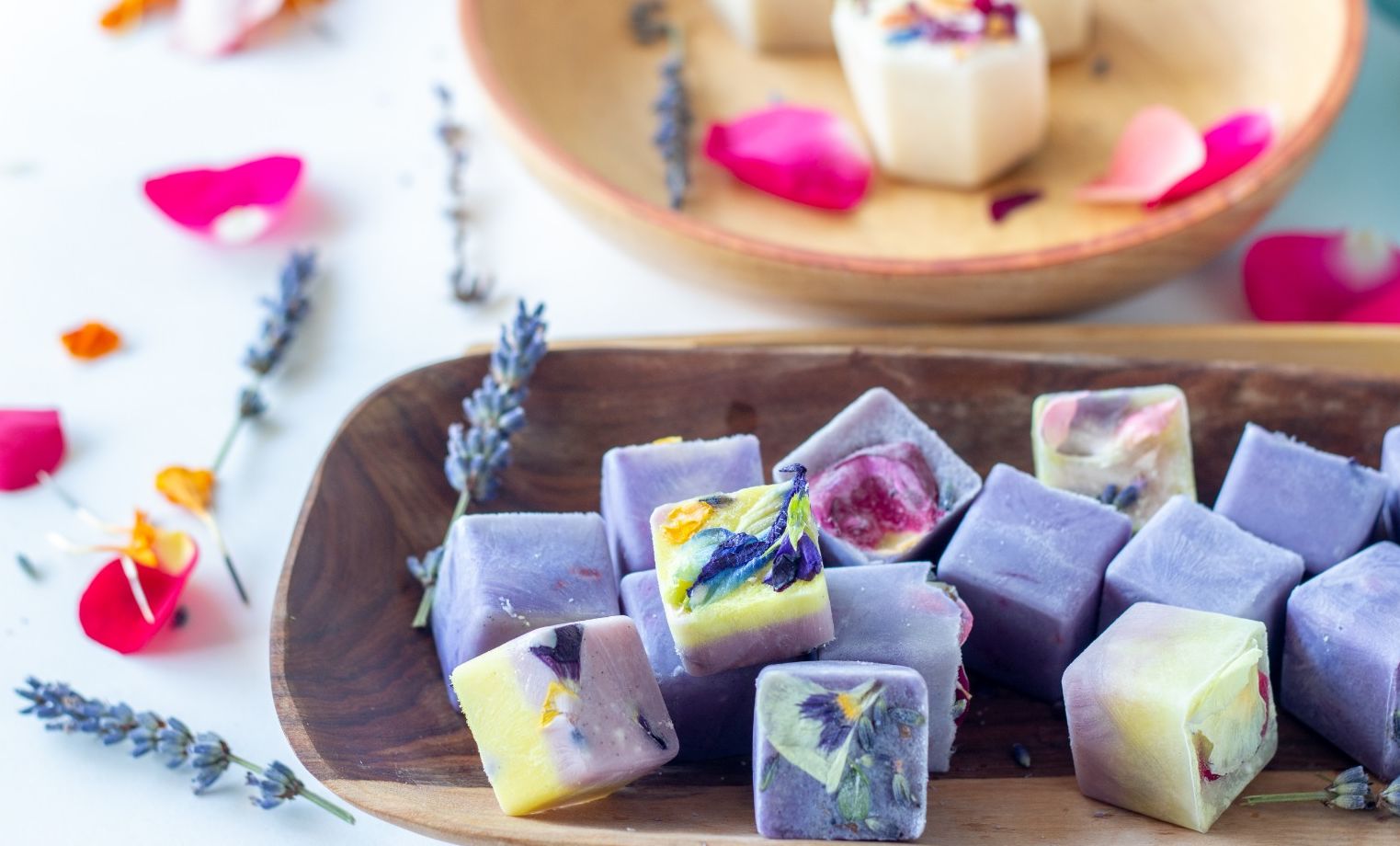 How to Make the Perfect Edible Flower Ice Cubes + How to Use Them
