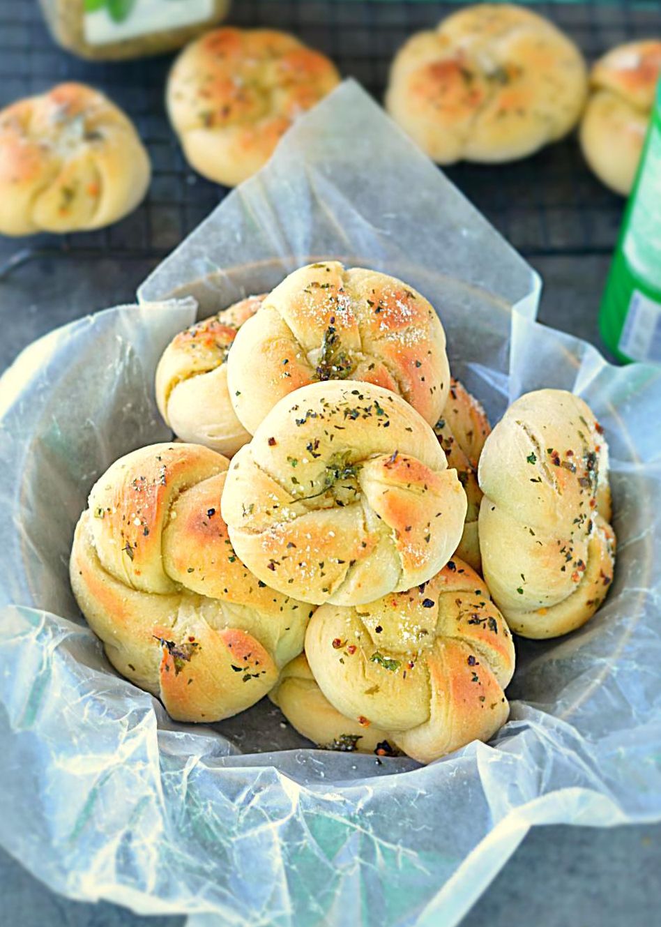 Easy Garlic Knots Recipe Recipe By Ruchiskitchen The Feedfeed