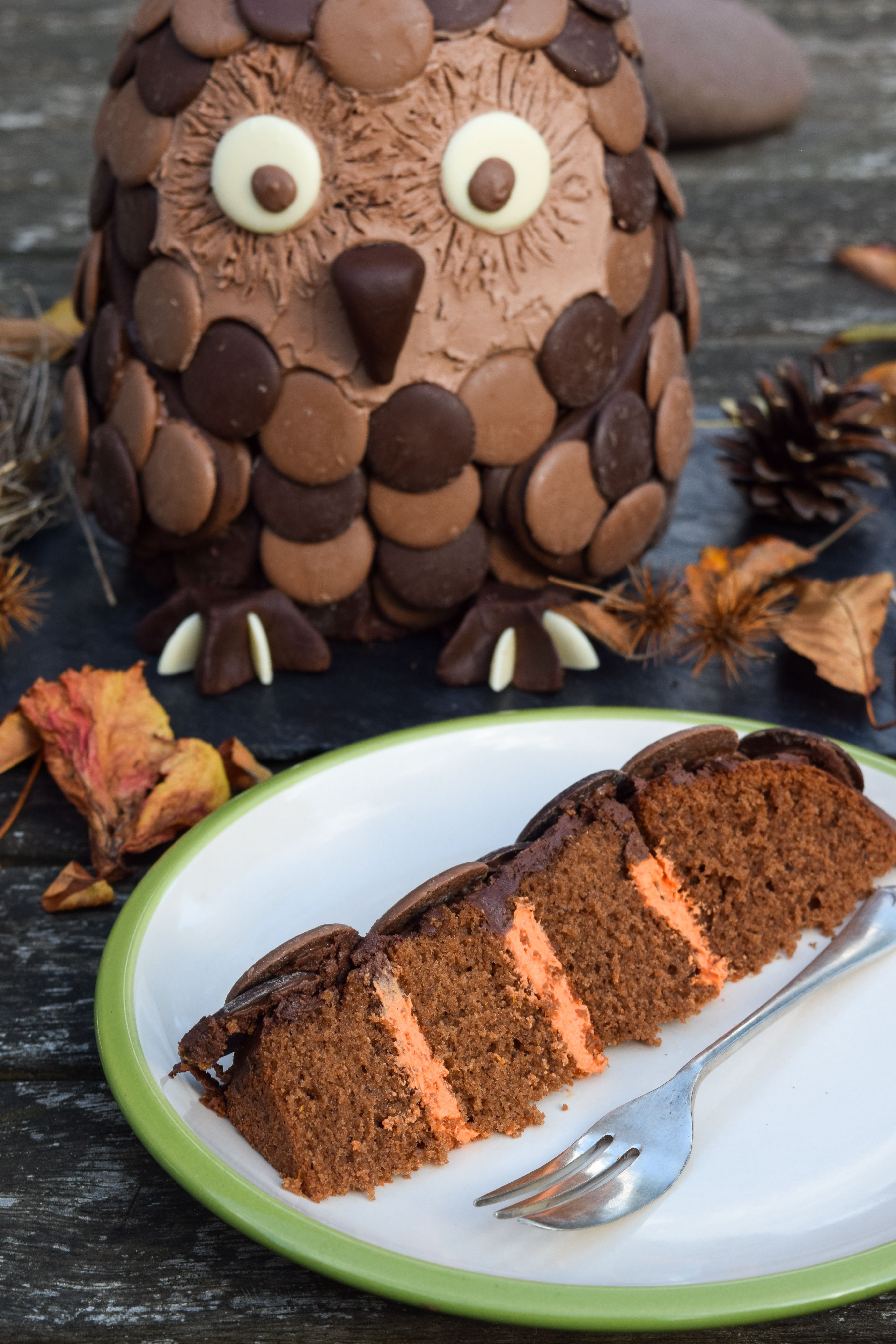 Chocolate Orange Halloween Owl Cake recipe by Rachel