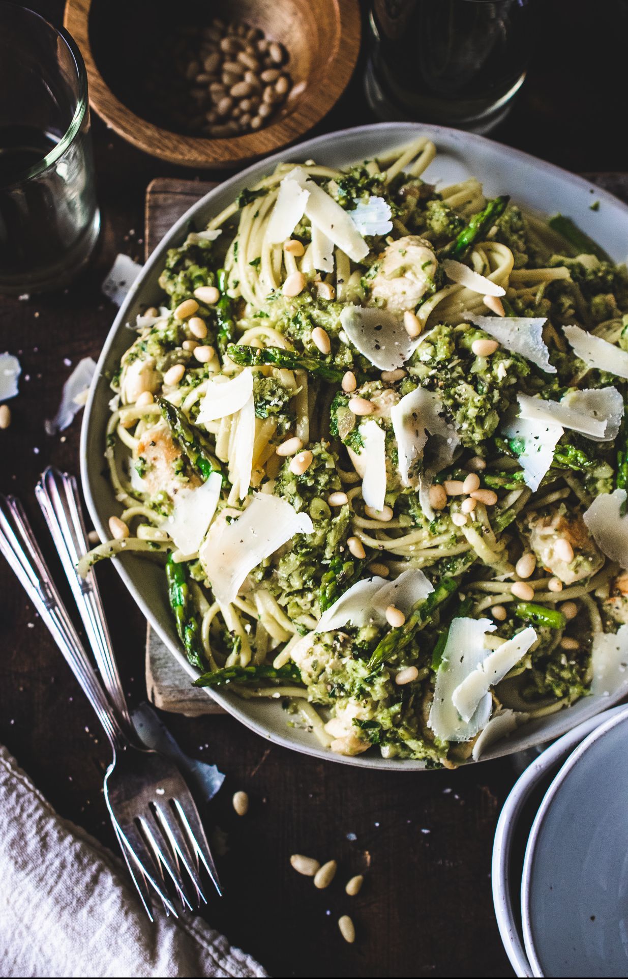 Pesto Pasta with Avocado, Lemon and Grilled Chicken by the_frozen