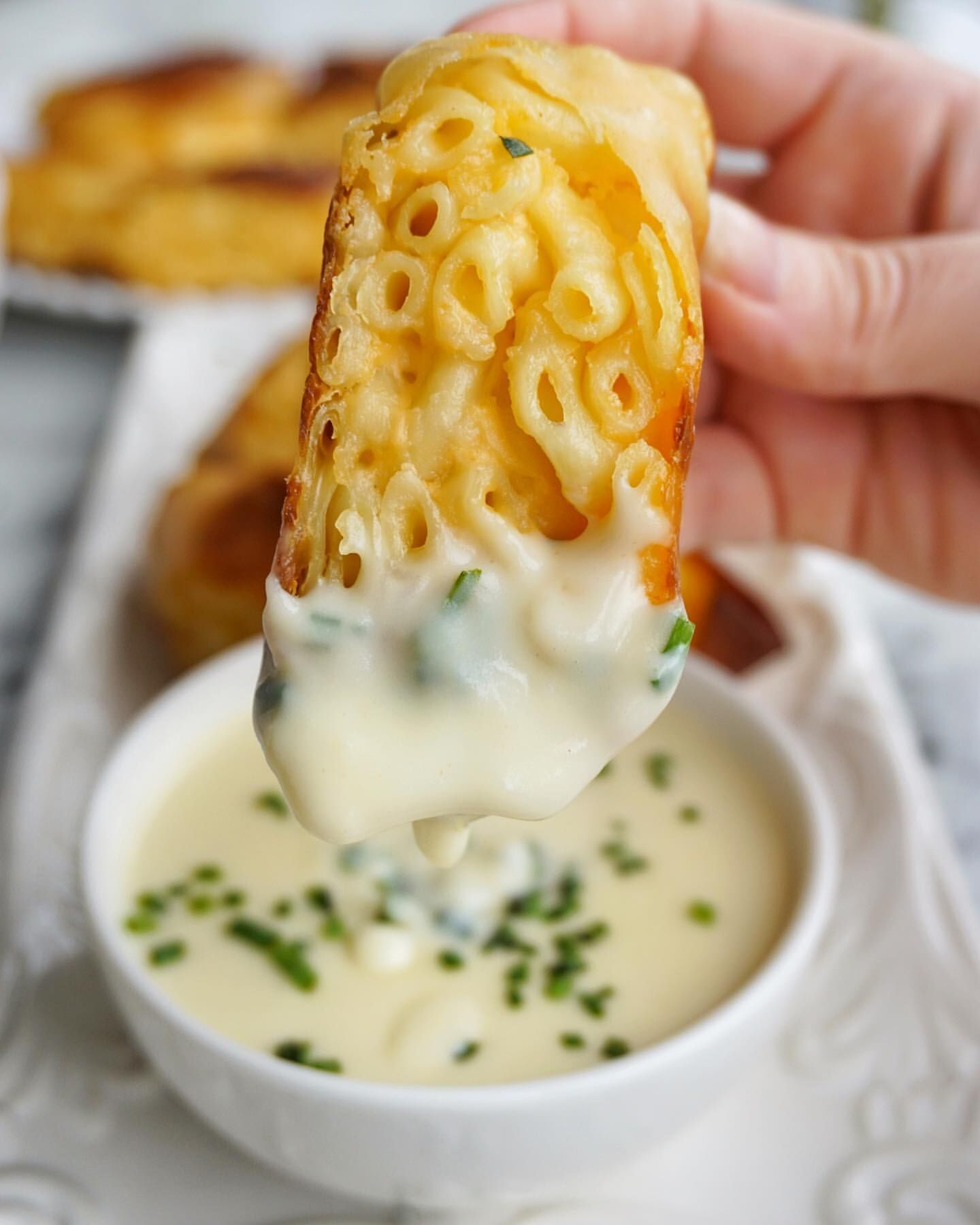 Mac 'n' cheese spring rolls recipe