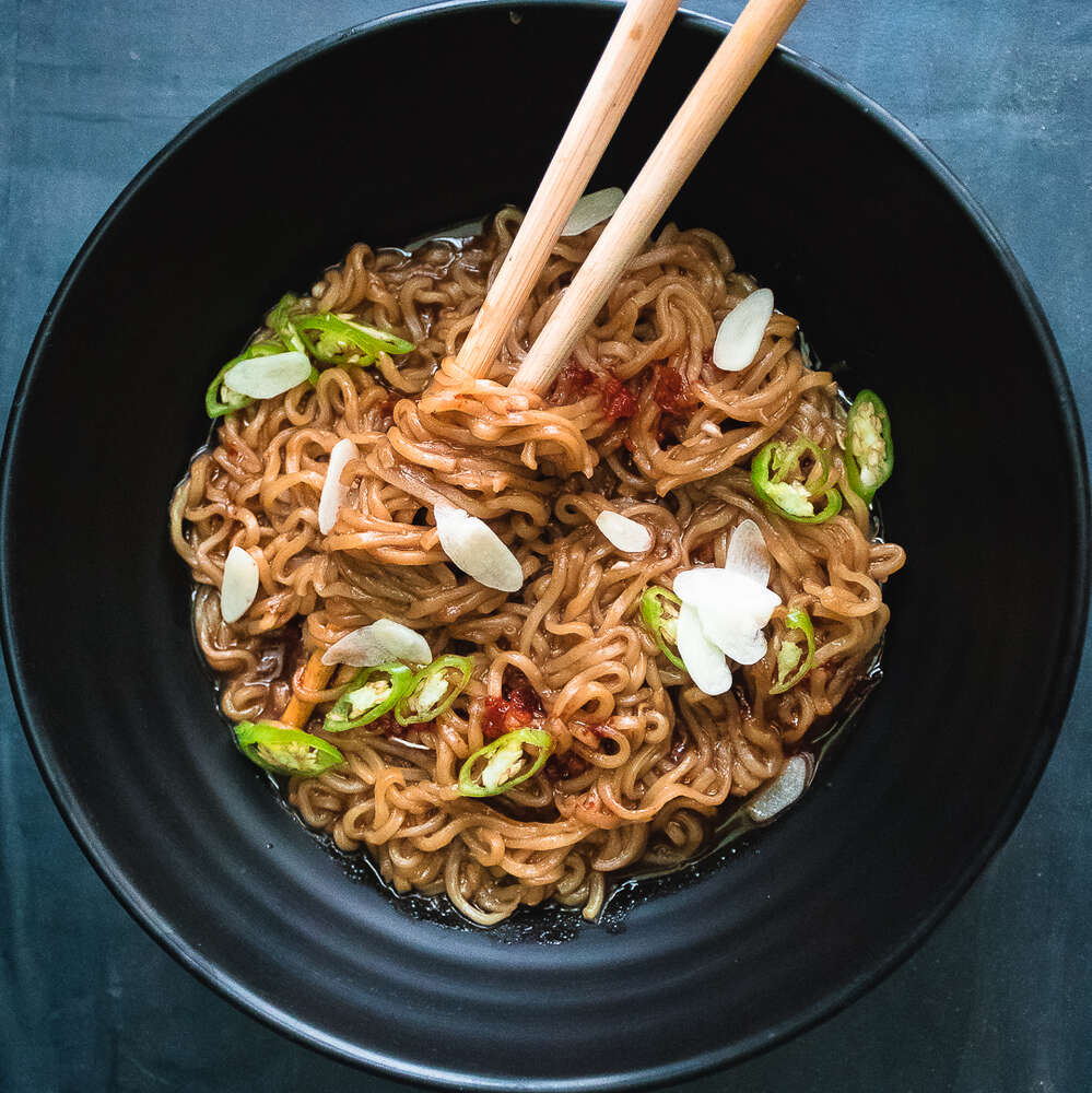 5 Ingredients Soy Garlic Noodles Recipe The Feedfeed