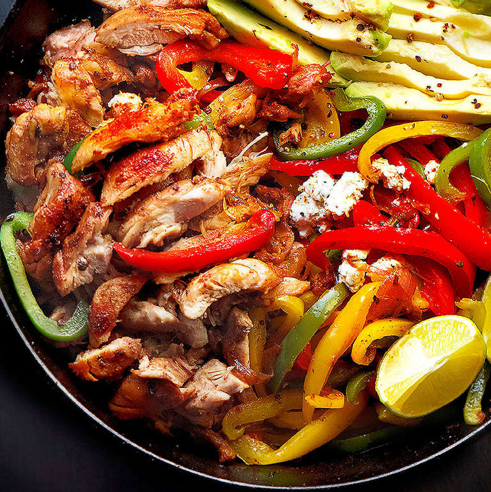 BEST CHICKEN FAJITAS FROM SCRATCH by chefjarecipes Quick & Easy