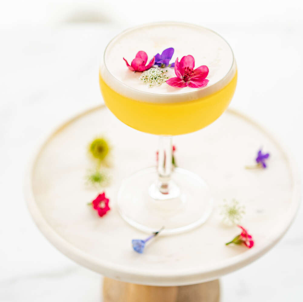 Floral Lemon Gin Sour by STTHBaby | Quick & Easy Recipe | The Feedfeed