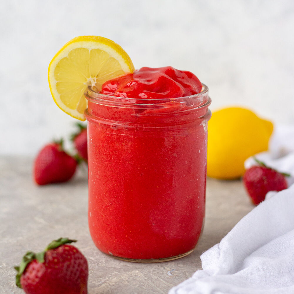 Frozen Strawberry Lemonade Smoothie Recipe By Fiona Cameron The Feedfeed