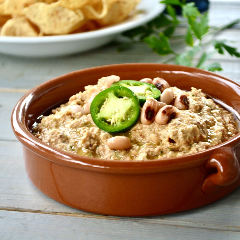 Spicy Jalapeño Black Eyed Peas Hummus by cookbookies Quick & Easy Recipe The Feedfeed