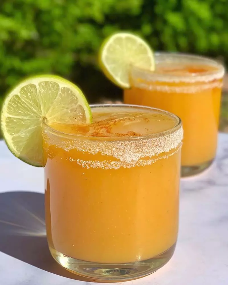Spicy Mango Cocktail with Tequila and Champagne