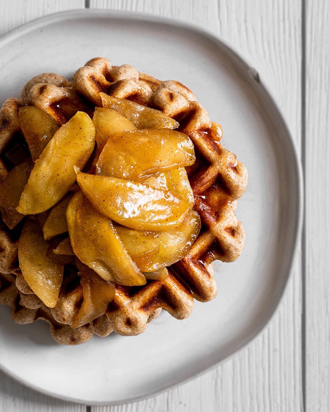 Spiced Rye Waffles with Roasted Apples by wild.thistle.kitchen | Quick ...