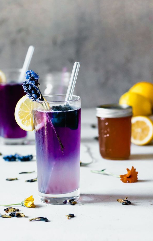 Champagne with Butterfly Pea Tea and Gin Cocktail Recipe