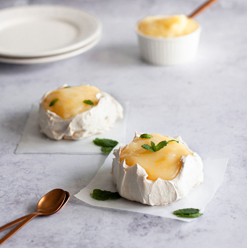 Mini Lemon Curd Meringues by foods_by_marta Quick & Easy Recipe The