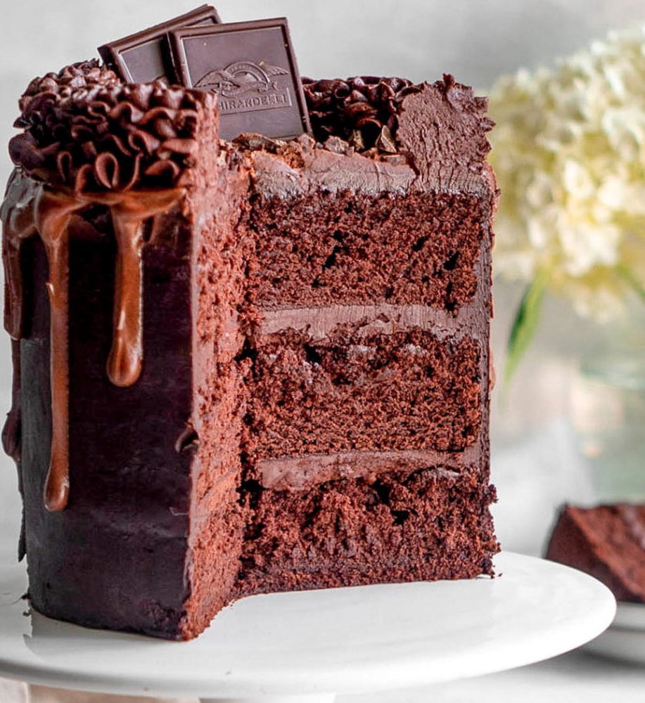 Dark Chocolate Layer Cake With Chocolate Buttercream And Ganache Recipe The Feedfeed