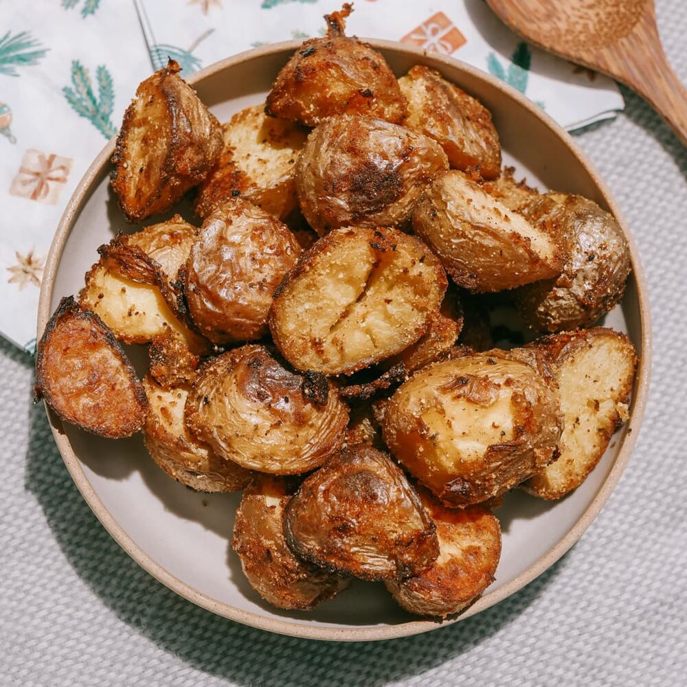 Honey Mustard Roasted Potatoes by healthykelsii Quick & Easy Recipe The Feedfeed