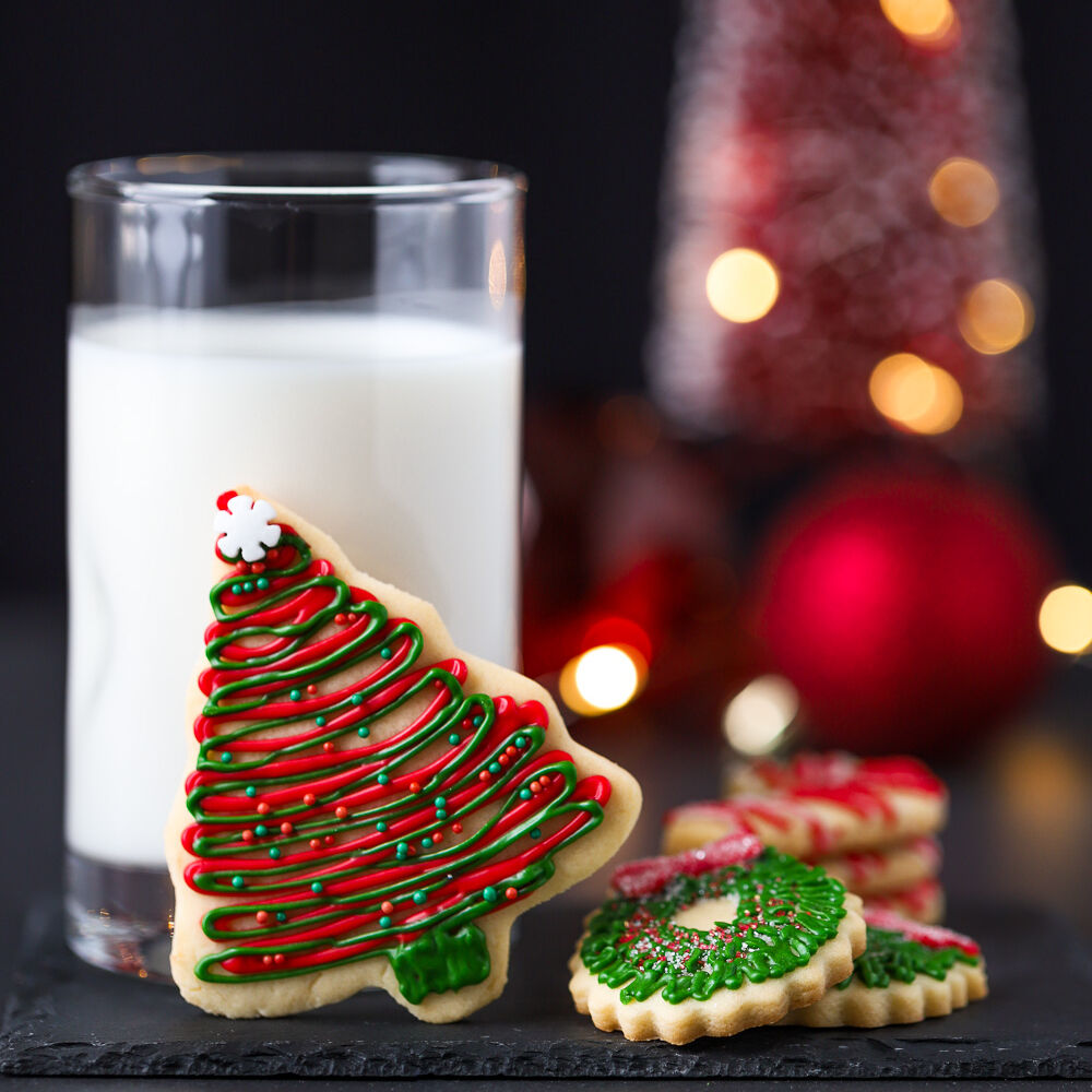 Marshmallow Cream Sugar Cookies by butterandblissblog Quick & Easy Recipe The Feedfeed