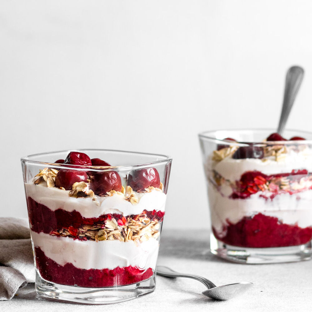 Vegan Cherry Cranachan By Foodography By Joanna Quick Easy Recipe The Feedfeed