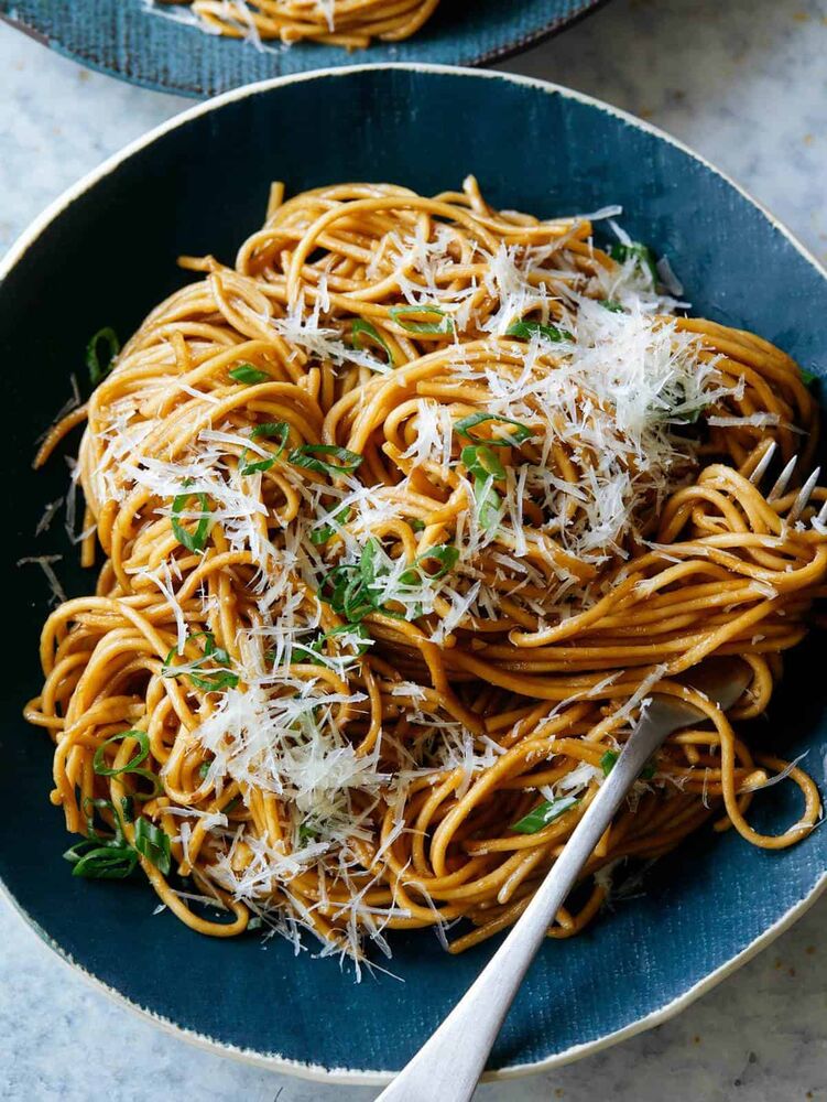 Easy Garlic Noodles by spoonforkbacon | Quick & Easy Recipe | The Feedfeed
