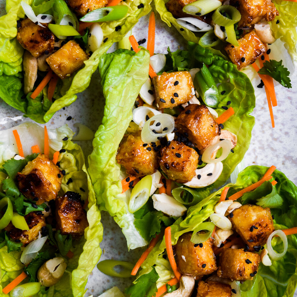 Crispy Teriyaki Tofu Lettuce Wraps with Sweet Chilli Sauce Recipe The