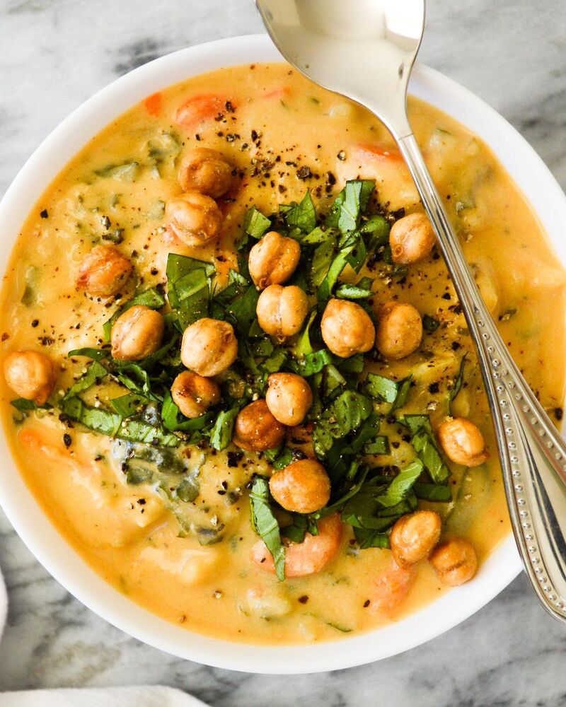 Vegan Potato Vegetable Soup by youeatlikearabbit | Quick & Easy Recipe ...