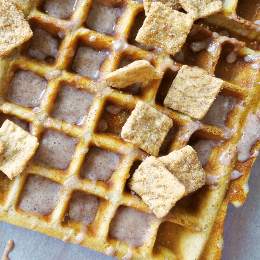 CINNAMON TOAST CRUNCH WAFFLES WITH CINNAMON SUGAR GLAZE by