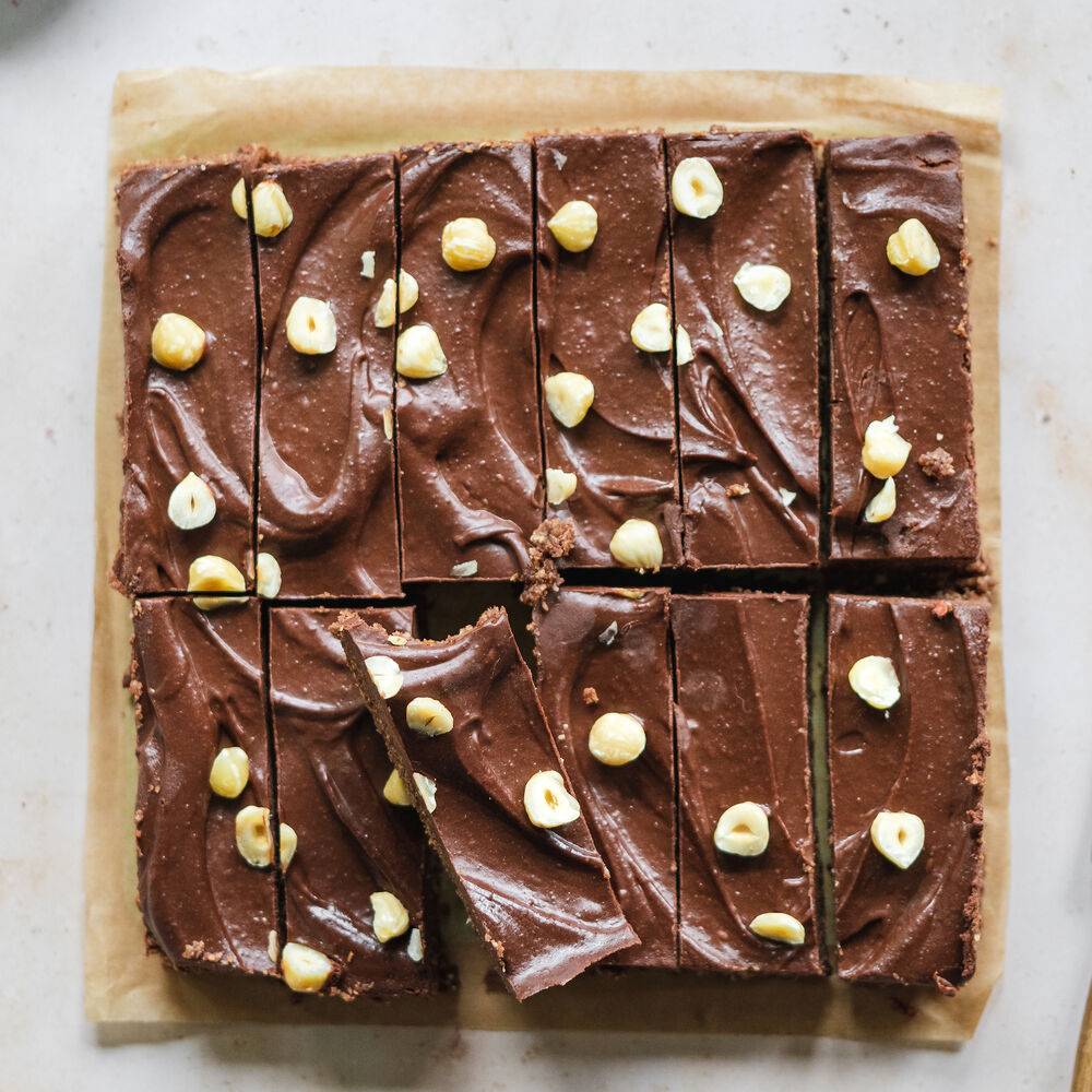 No Bake Chocolate Hazelnut Bars Recipe The Feedfeed