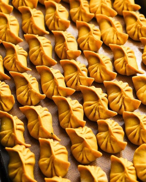 Basil Chicken Dumplings — Eat Cho Food