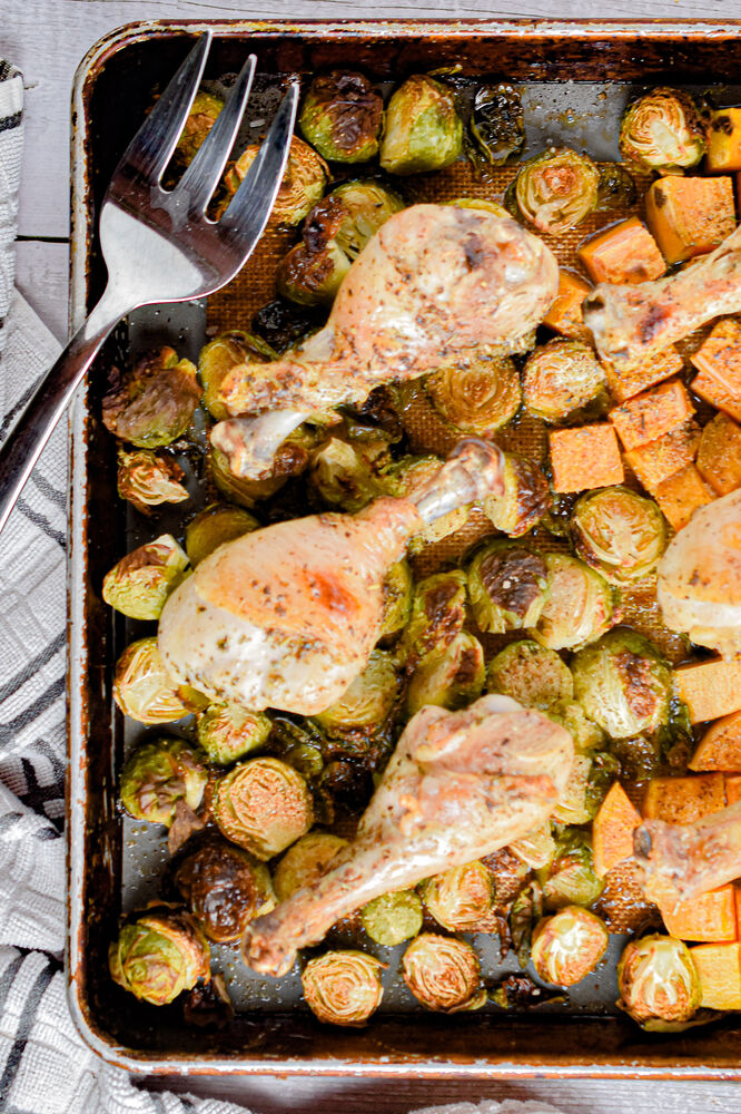 Chicken Drumstick Sheet Pan Dinner by lynnswayoflife | Quick & Easy