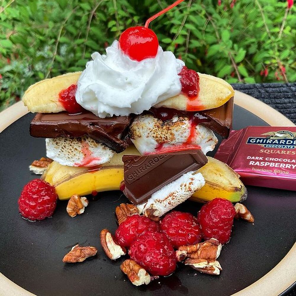 Banana Split S mores With Raspberry Dark Chocolate By Bakerenat Quick 