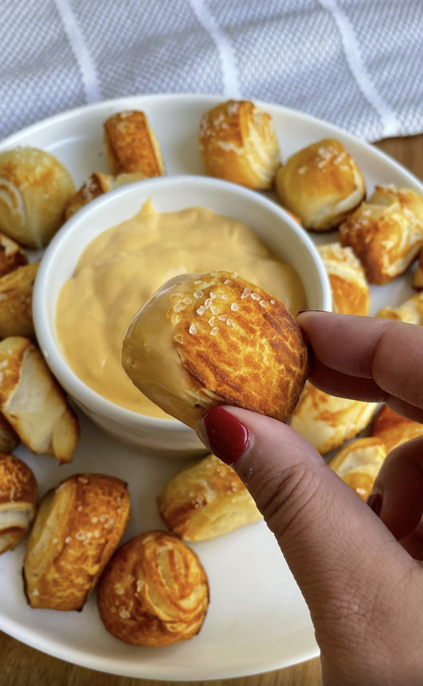 Soft Pretzel Bites with Cheese Sauce